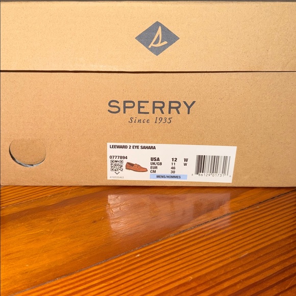 Men’s Sperry Boat Shoe - Picture 10 of 11